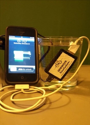 Sinewave Cycles Revolution USB charger