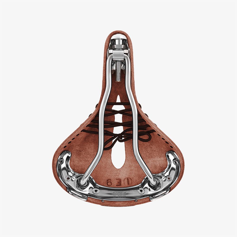 Brooks B17 Carved Short Marrón